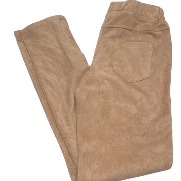 Umgee Pants - Umgee faux suede zippered ankle pants size medium